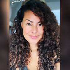 Wondering if there's a kind of service out there that can help  clean/organize, maybe 1x/month? I'm a single mom and it get overwhelming.  I'd be happy to help someone do it, and