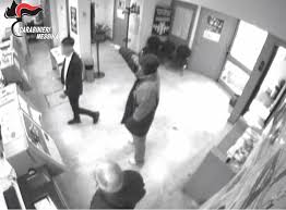 C'è un contatto primario per banco di sicilia? Malviventi Catanesi In Trasferta Arrestati Gli Autori Della Rapina Alla Filiale Della Banca Popolare Di Ragusa