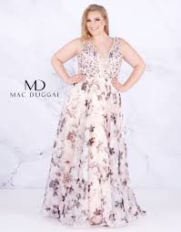 Shop target for plus size dresses you will love at great low prices. 33 Gorgeous Plus Size Wedding Dresses For Every Style And Budget A Practical Wedding