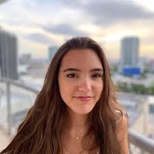 Allie Choate's Instagram, Twitter & Facebook