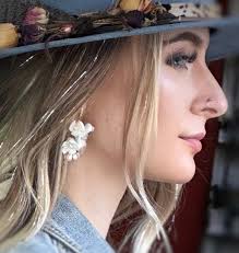 Buy White Flower Earring With Matching Necklace Online in India