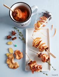 10 Idees De Cadeaux Maison Qui Ont Tout Bon Oui Le Magazine De La Ruche Qui Dit Idee Cadeau Maison Fruits Deshydrates Cadeau Maison