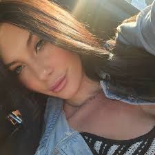 Alessia Font-Troche updated her profile picture.