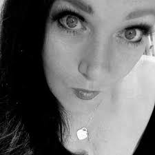 blackandwhitewithasplash