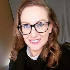 Sarah Swindall's Instagram, Twitter & Facebook