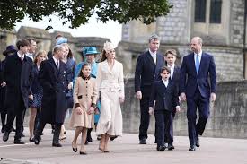 See the Best Photos of the Royal Family on Easter Sunday - Yahoo News UK