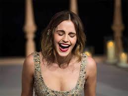 Эмма шарлотта дюэрр уотсон (emma charlotte duerre watson). Emma Watson Emma Watson Is Still In Touch With Her Harry Potter Co Stars Via A Whatsapp Group The Economic Times