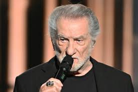 Eddy Mitchell et Universal condamnent le détournement antisémite d'un de  ses tubes