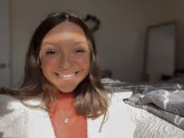 Abbie Barfield's Instagram, Twitter & Facebook