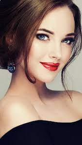 If she ever tells you about his weakness, make a big deal of it slowly to show hoe bad he is. Pin By Travis Hicks On Red Lips Always Beauty Girl Beautiful Eyes Beautiful Girl Face