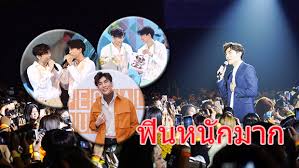 He is known for his role as. à¸¡ à¸§ à¸¨ à¸ à¸¨ à¸©à¸ à¹€à¸› à¸™à¸›à¸¥ à¸¡à¹à¸Ÿà¸™à¸„à¸¥ à¸šà¸¥ à¸™à¸®à¸­à¸¥à¸¥ à¸ à¸šà¸‡à¸²à¸™à¹à¸Ÿà¸™à¸¡ à¸• Mew Speacial Hour à¸„à¸£ à¸‡à¹à¸£à¸à¹ƒà¸™à¸Š à¸§ à¸• Kazz Magazine