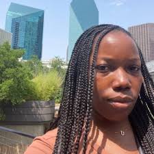 Sharna Davis (@sharnajadee)