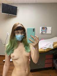 real nude at the doctor's office : r/RealGirls