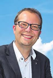 WIE WAR'S? ABI, FERTIG, LOS GUT VERDIENEN OHNE STUDIUM