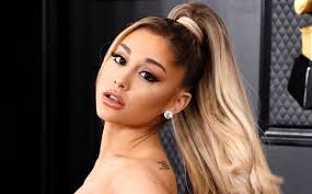 Vídeos, fotos, audios, resúmenes y toda la información de ariana grande en rpp noticias. Ariana Grande Y Dalton Gomez Se Casan En Ceremonia Intima
