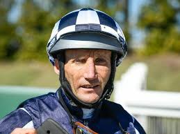 Wagga trainer Gary Colvin scratches Nic's Hero from Highway in favour of  SDRA Country Championships Qualifier