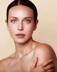 BLU-U Light for Women in New Port Beach