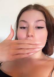 EMMA ADLER (@amiemmaadler)