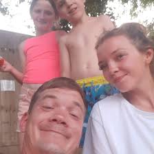 LAKESIDE HOLIDAY PARK