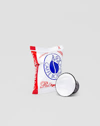 Capsule borbone respresso compatibili nespresso miscela red o rossa, la qualità di caffè più venduta della torrefazione borbone, un caffè intenso e robusto dal retrogusto deciso e corposo esattamente come il caffè espresso del bar. 100 Capsule Compatibili Nespresso Caffe Borbone Rossa Fill Up Coffee