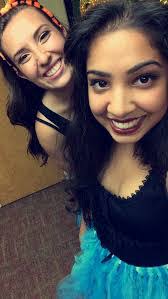 Hannah Lyle's Instagram, Twitter & Facebook