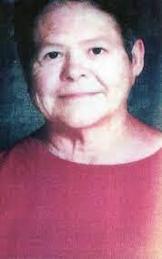 Ella Dowell's Instagram, Twitter & Facebook