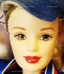 Chicago Cubs Barbie Doll Collector Edition 1999 Mattel No. 23883 NRFB