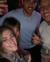 Patrick Simms (@patricksimms_) • Instagram photos and videos