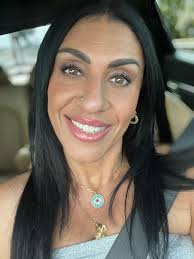 Anyone out there get sick with plain water? I just had labs and my B  vitamins are super high. I have to lay off the body armor lytes. I don't  like the