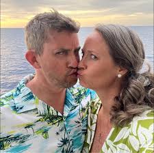 PUBLIC NOTICE** Due to ongoing roadway construction in the area of Commerce  Street and Macon Road/Swift Street, the Perry Police Department is  providing guidance to help drivers navigate the area safely and