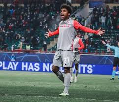 Mar 03, 2016 · dintre toate echipele campioane in prima liga de fotbal din romania doar 5 mai activeaza in aceasta competitie: Romanian Football On Twitter Karim Adeyemi Age 19 Position S Cf The Young Forward Was Born In Germany To A Nigerian Father And Romanian Mother He Won The Fritz Walter Medal U17