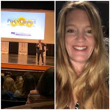 Susan Moorefield (@susanemoo)