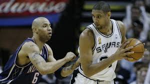 Whether you're looking for the latest in spurs gear and merchandise or picking out a great gift, we are your source for new san antonio spurs jerseys, hats and shirts for men, women and kids. New Jersey Nets Vs San Antonio Spurs Finals Game 6 Espn Deportes