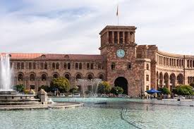 This network platform is created to inform the reader about the yerevan city life, events and activities, also to illustrate cultural and historical events, news about the. Nos Conseils Pour Visiter Erevan La Vibrante Capitale D Armenie