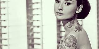 Saat Selebritis Mulus Mendadak Dipenuhi 'Tato', Jadi Sangar!