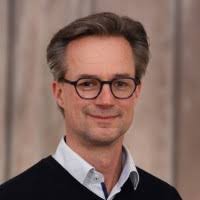 1500+ '› Petersen' profiles