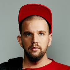 Stream Andreas Moss music