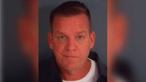 Deputies searching for 'violent, habitual' criminal from Clay County