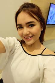 Nama amanda manopo saat ini memang sedang hangat diperbincangkan di media online maupun infotainment. Eksklusif With Amanda Manopo Fenomena Haters Dan Semua Tentang Amanda