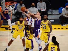 Jevon carter will start in his place tonight vs lakers. Phoenix Suns Vs Los Angeles Lakers Game Photos