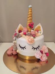 Gateau Licorne Fleurie Noix De Coco Gateau Anniversaire Licorne Gateau Licorne Gateau Personnalise
