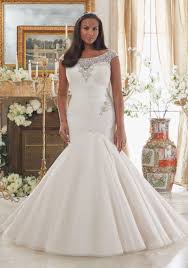 Get the best deals on trumpet wedding dresses and save up to 70% off at poshmark now! 15 Marvelous Ideas Of Plus Size Wedding Dresses The Best Wedding Dresses