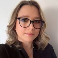 8 "Daniela Apetrei" profiles