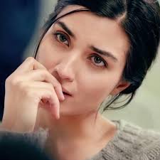 See more ideas about tuba büyüküstün, tuba, actresses. Tuba Buyukustun 20dakika 20minutes Melekhalaskar Facebook