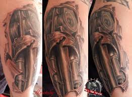 Incredible cyborg arm terminator tattoo. Omantattoo Terminator Tattoos Von Tattoo Bewertung De