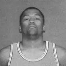 resize__24___1__Gvod5.jpg?width=400&height=400&mode=crop&anchor=topcenter&format=jpg&quality=80