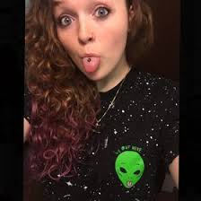 Haley Sewell (haydsewell)