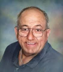 Robert Shetler's Instagram, Twitter & Facebook