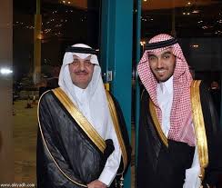 أرسلني أبو بكر وعمر وأنا غلام صغير أسأله عن الصلاة الوسطى , فأخذ إصبعي الصغيرة فقال : Ø³Ø¹ÙˆØ¯ Ø¨Ù† ØªØ±ÙƒÙŠ Ø§Ù„ÙÙŠØµÙ„ Saud7775 Twitter