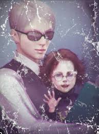 I just found out that apparently Para-medic is Otacon's mother! 😮